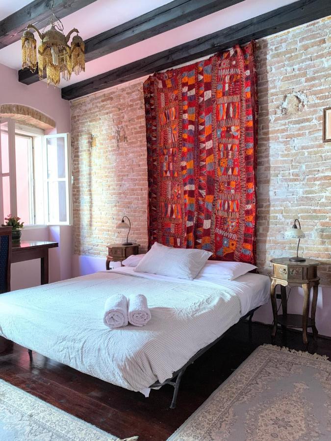 Private Courtyard Medieval Stone Home In Old Town Rovinj Extérieur photo